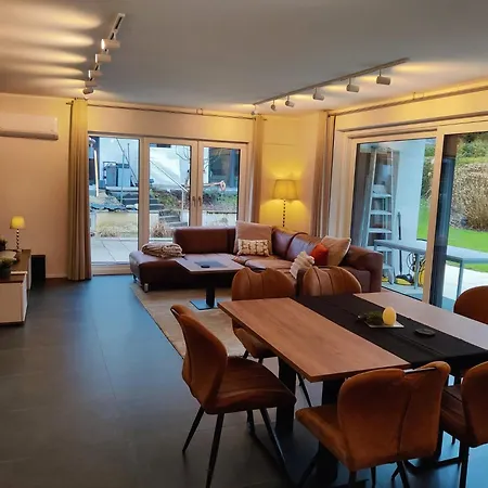Premium Nahe Koeln Messe 公寓式酒店 4*